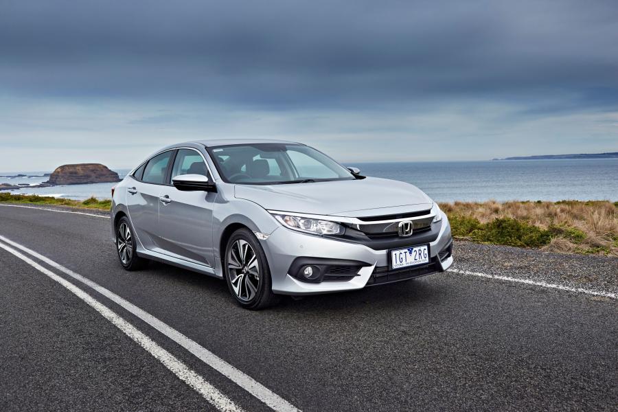  Honda Civic Sedan 2016 года  (AU) (фото 23 из 30)